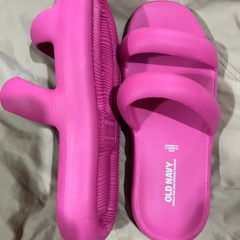 Old Navy Women's Pink double strap Slide Sandals size 7
